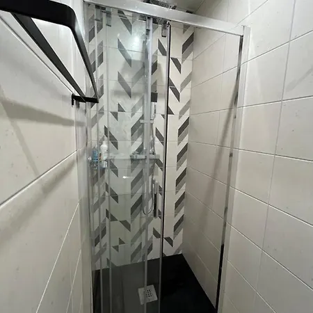 6 Personnes Proche Centre & Parking Apartament