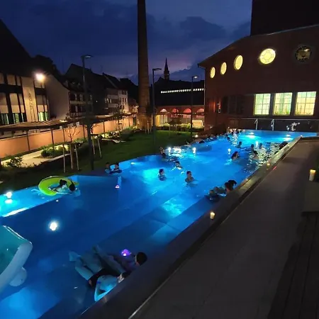 6 Personnes Proche Centre & Parking Apartament